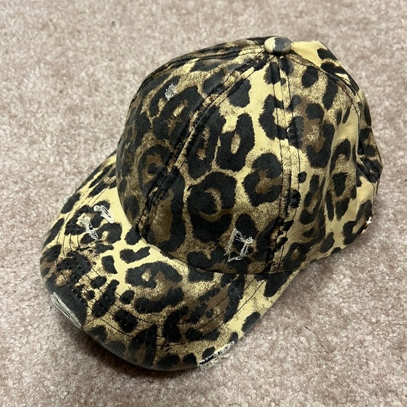 C.C Accessories - C.C Ponytail Criss Cross Messy Bun Hat